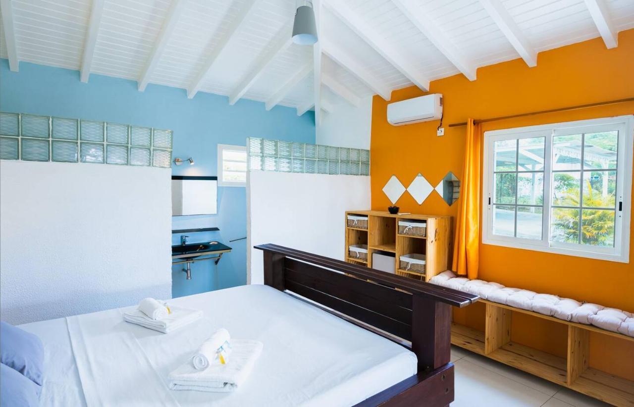 La Villa Soleil :) Sainte-Anne  Bagian luar foto